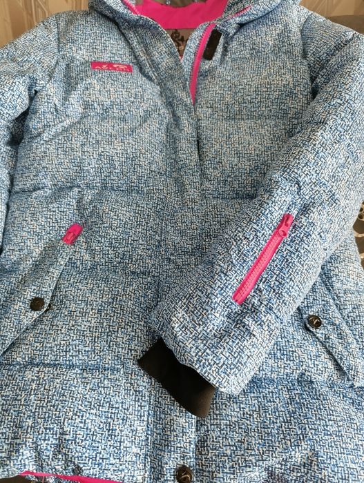 Avecs жіноча зимова куртка (М розмір)