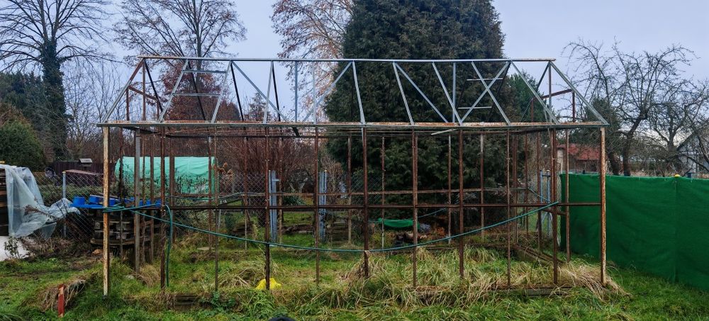 Szklarnia działkowa