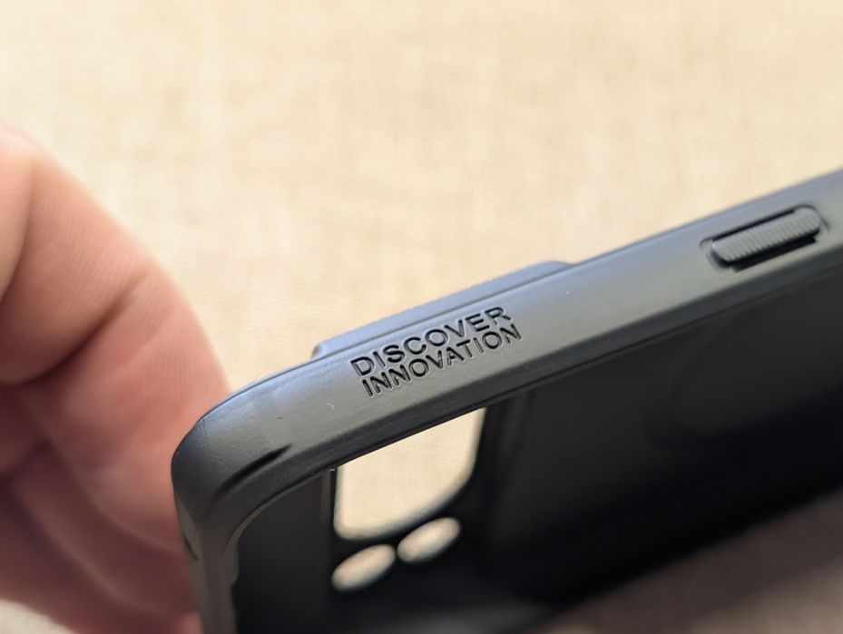 Nillkin Frosted Shield Pro Magnetic для Google Pixel 8 Pro