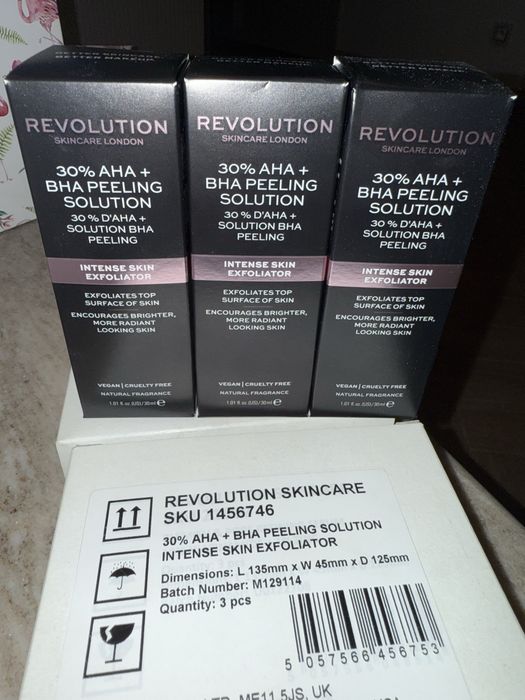 Revolution Skincare 30% AHA + BHA Peeling Solution