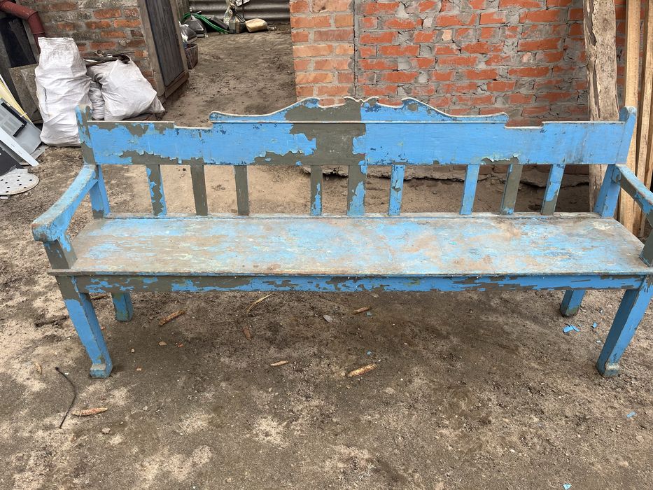 Диван старовинний два штуки