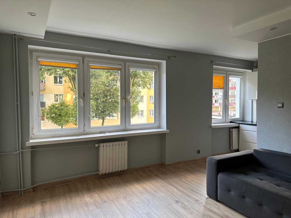 Mieszkanie do wynajęcia Gniezno 2 pokoje 47 m2 balkon blok ul. Budowlanych