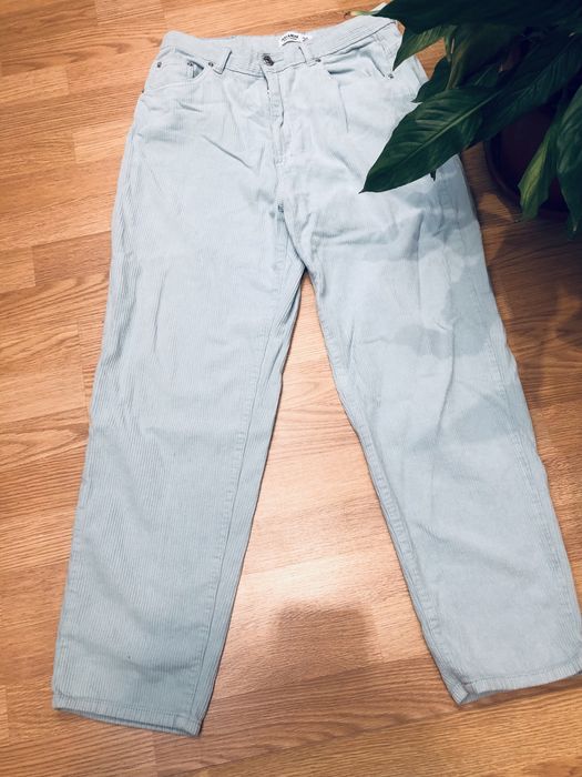 Штани брюки мом вельветові на дівчину бренд pull&bear