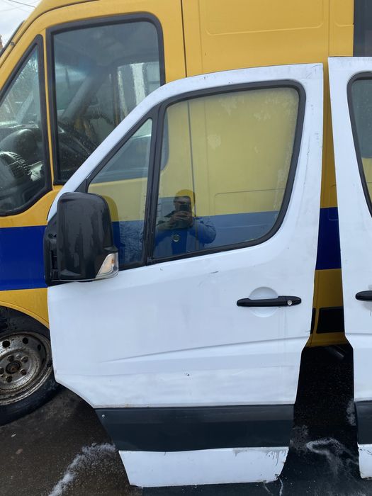 Передня дверька Мерседес Спрінтер 515 CDI