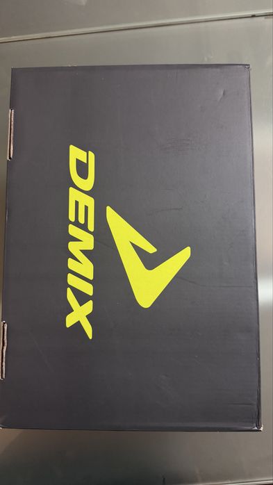 Кросівки Demix Sprinter, р. 41 / 26,5 см, чоловічі/жіночі/унісекс