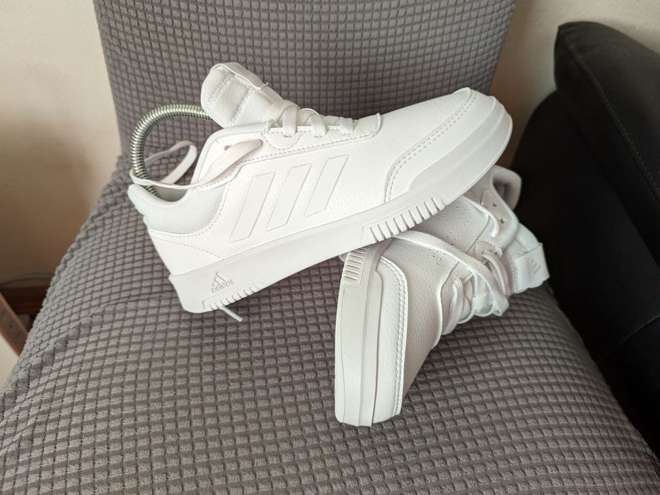 Adidas Tensaur - 36