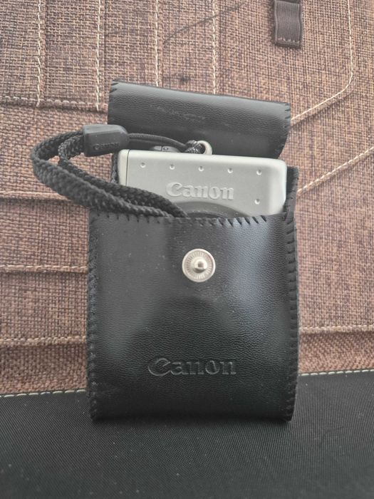 Canon IXUS (Analogowy) + Oryginalny pokrowiec | Format APS