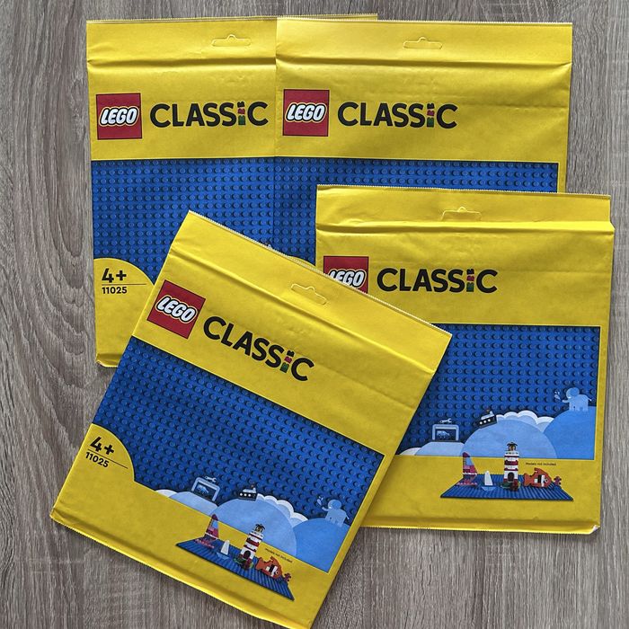 4 szt LEGO 11025 Classic Niebieska płytka konstrukcyjna Blue Baseplate