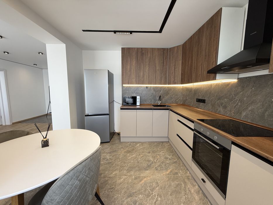 Оренда 2-кімнатної квартири Студії  р-н  Ж/М Тополя-3