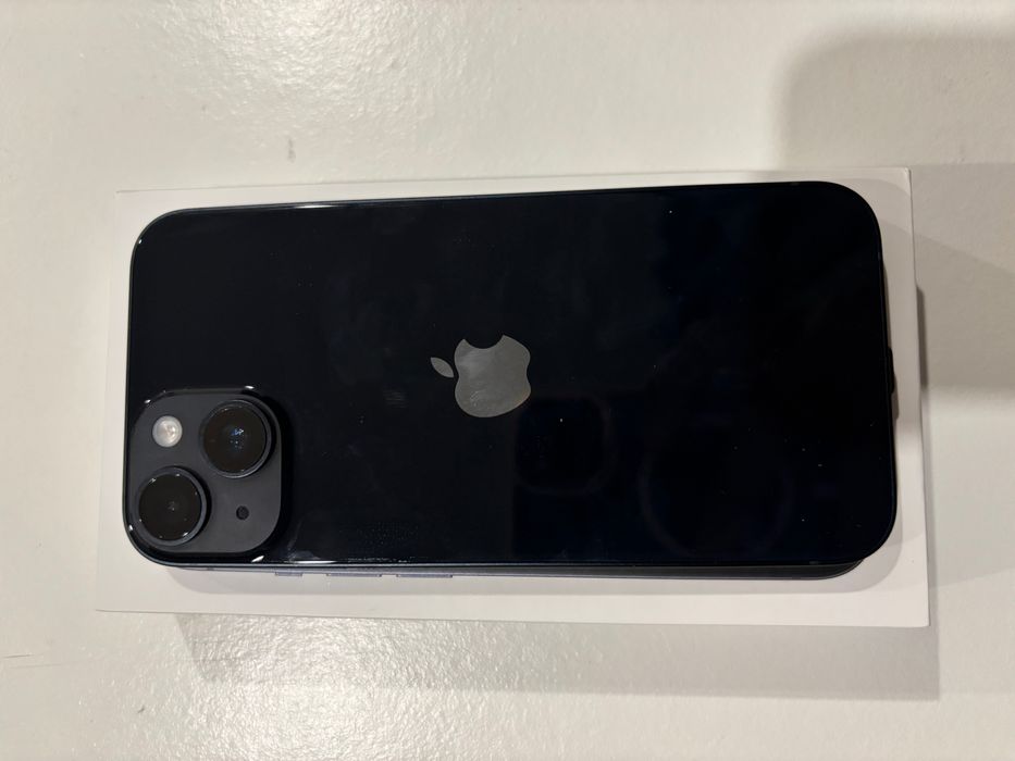 iPhone 14 APPLE (6.1'' - 128 GB - Midnight black)