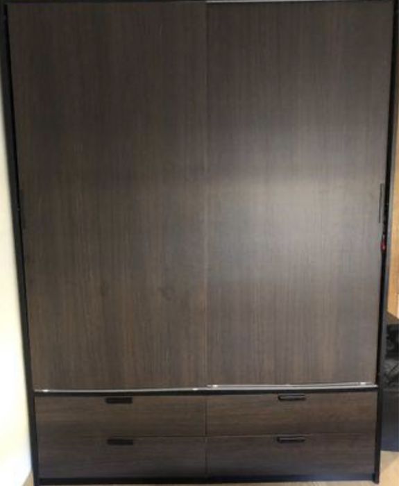 Roupeiro Trsysil ikea