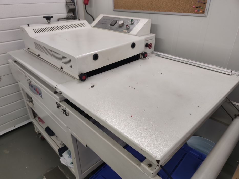 Prensa termocolagem rotativa