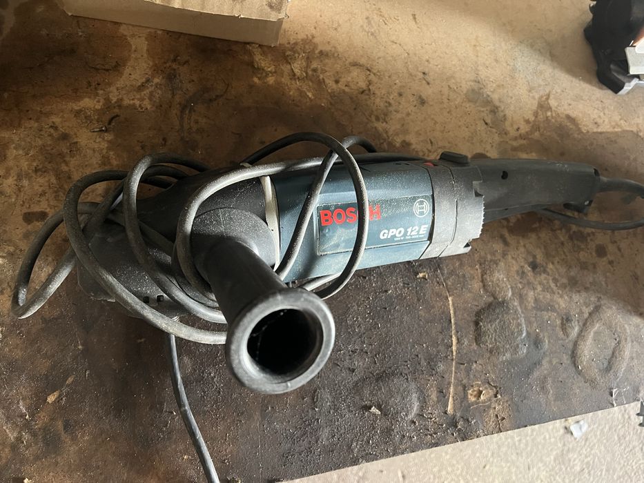 Máquina de Polir Bosch GPO 12 E – 1200W
