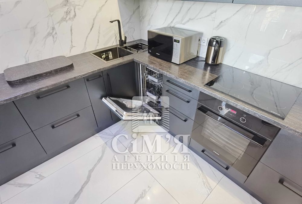 Здам шикарну 3-кім квартиру в елітному новому ЖК ПРЕМЬЄР ТАУЕР