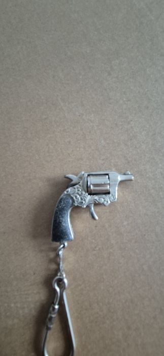 PRL breloczek pistolet