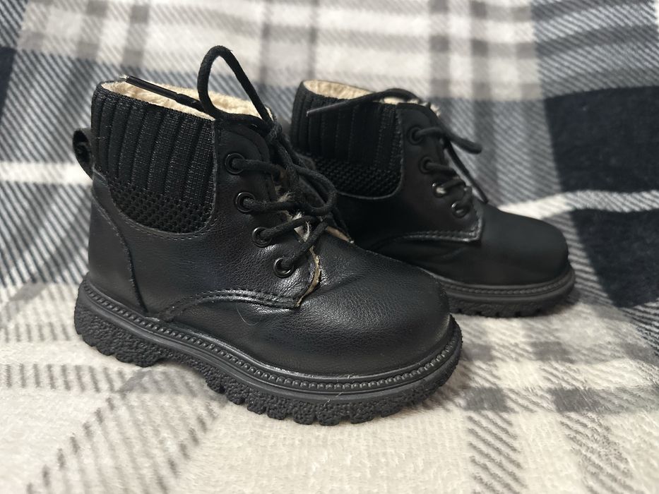 Взуття дитяче дівчика, хлопчик