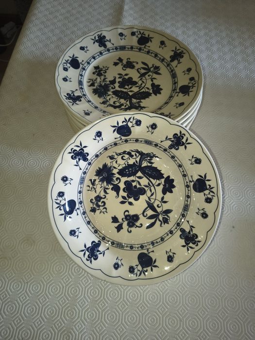 Pratos em faiança482664737711728641