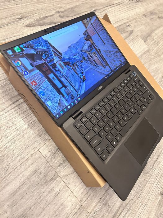 Laptop Dell Latitude 7420 i5-1135G7 16GB RAM SSD 13"