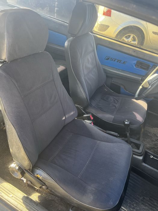 Автомобіль ваз 2108