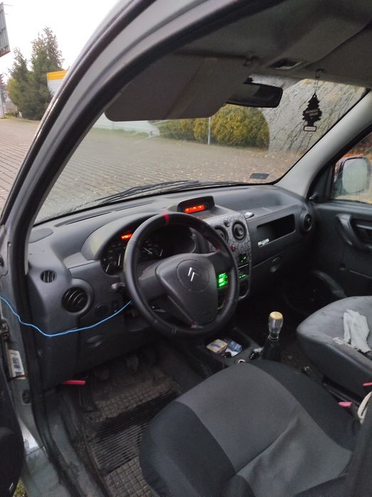 Citroen Berlingo van z gazem pilne