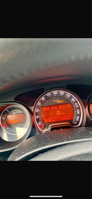 Citroen Cinza C5 2010