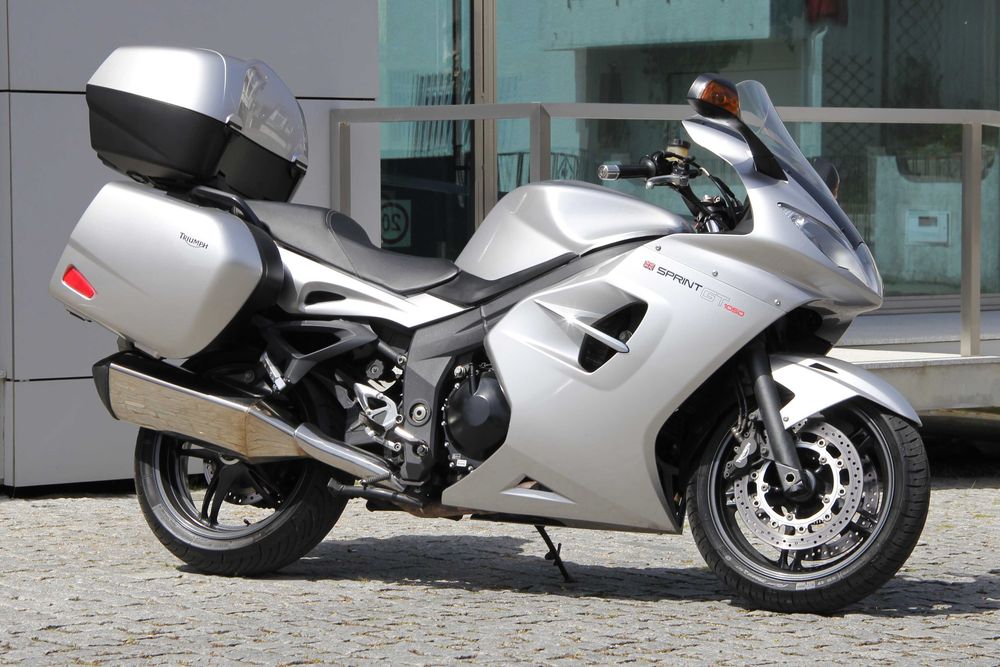 Triumph GT Sprint 1050 - Desde 49€/mês