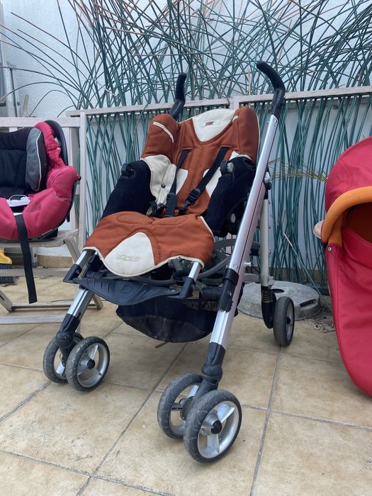 Alcofa Quinny BebeConfort MaxiCosi Carrinho BebeConfort com ovo