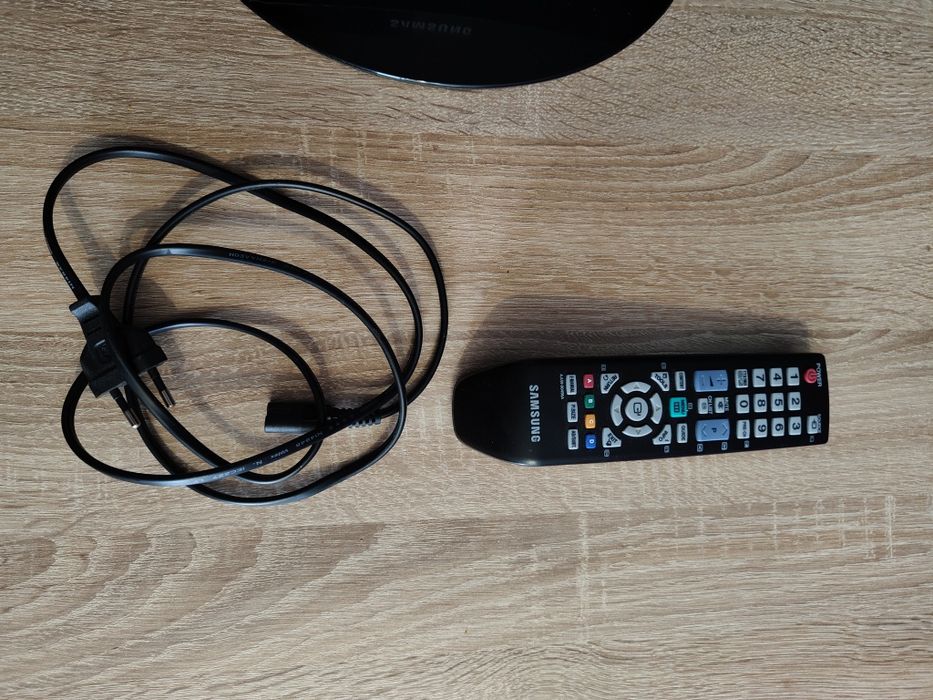 Monitor TV samsung 21 cali