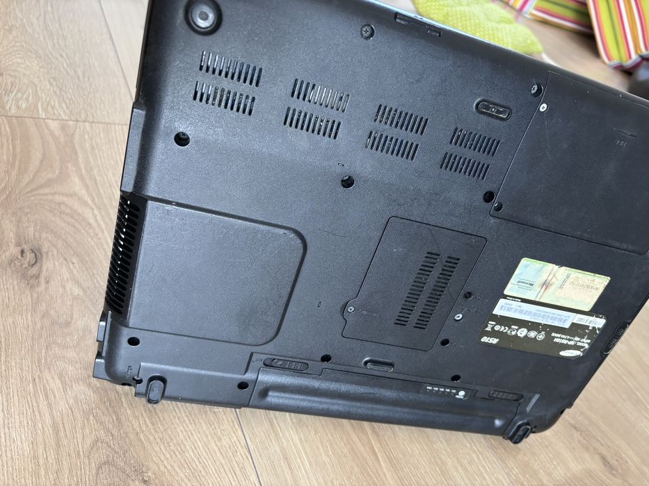 Laptop Samsung r510