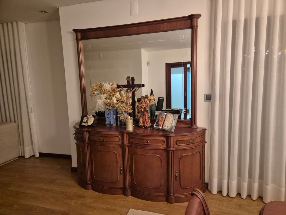 Móvel sala com espelho