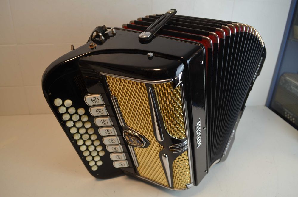 Concertina Adria 4 voz. N 01