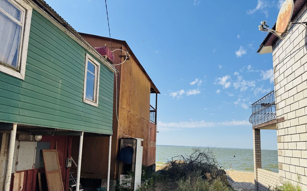 Курень на берегу лимана, Затока