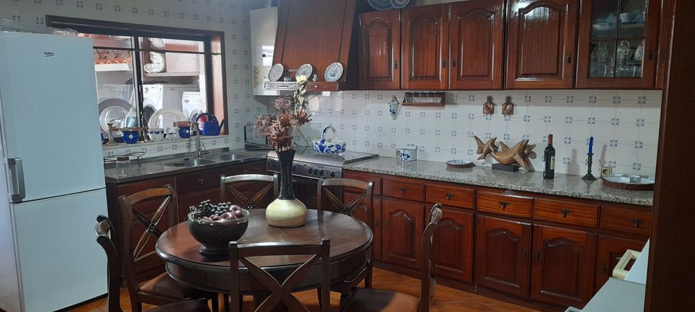 2 quartos disponíveis numa moradia em Cacia