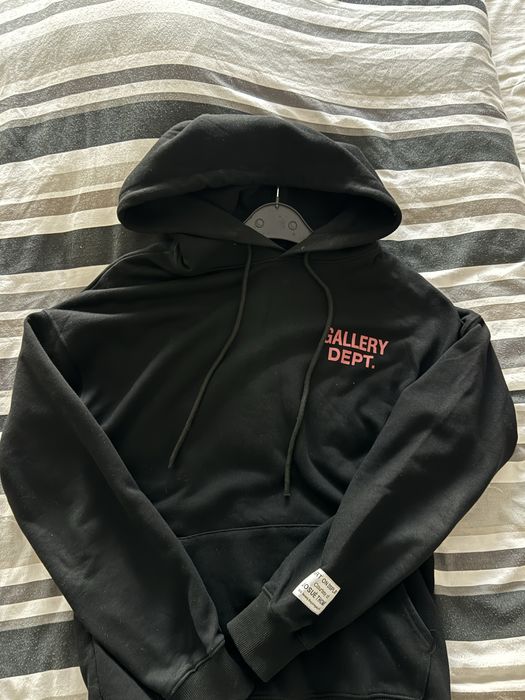 Bluza gallery dept
