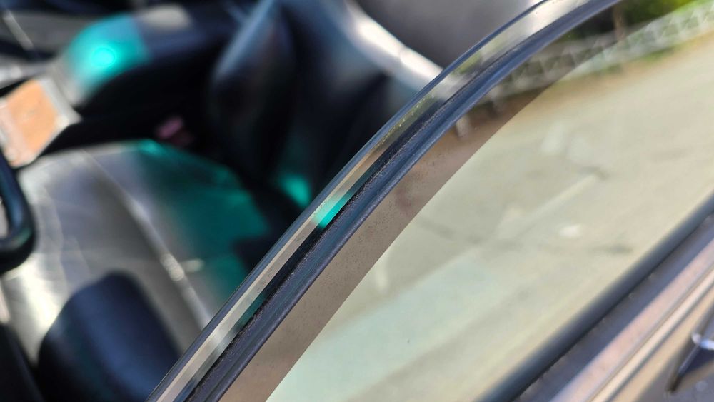 Mercedes Benz 300SEL