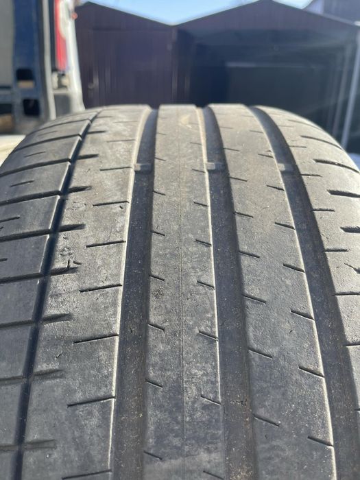 Продам літні шини Falken