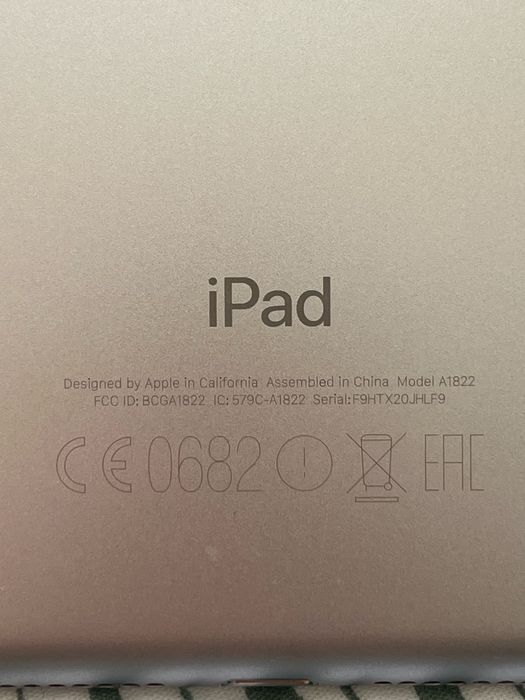 Traseira Apple iPad 5th Gen (A1822) - Peças