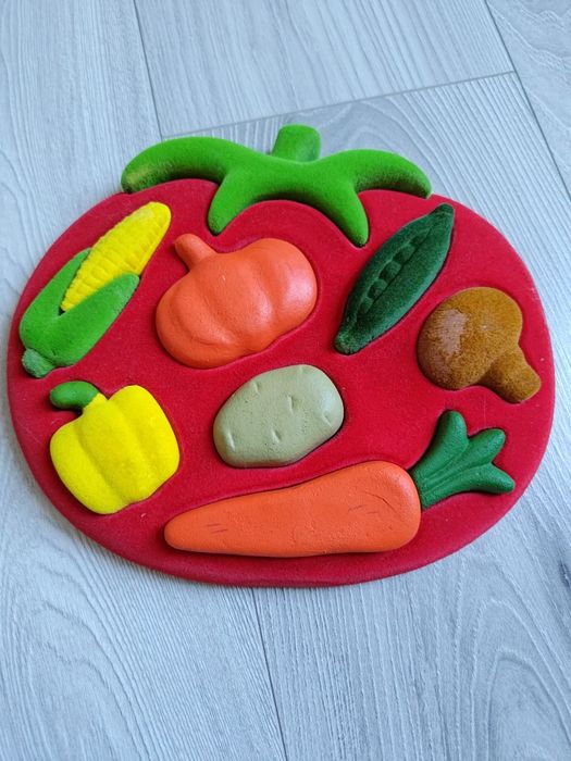 Rubbabu, Kształty warzywa, sorter, puzzle 3D