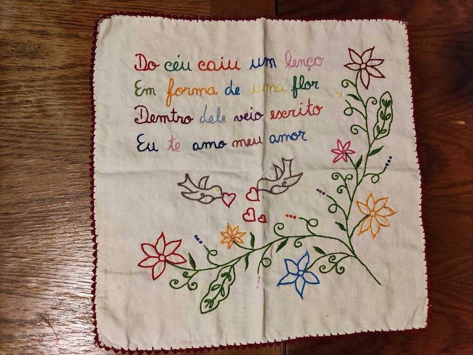 Lenço dos Namorados - Prenda ideal para a Mãe, Madrinha ou Namorada