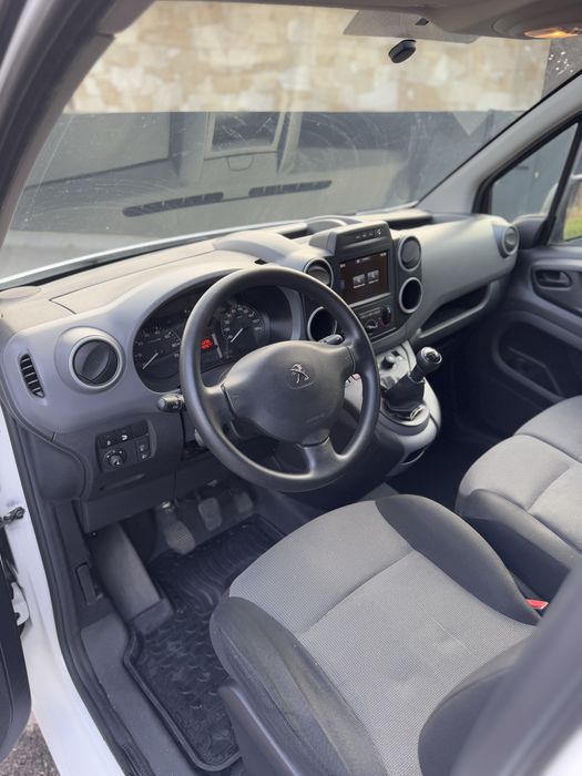 Peugeot Partner 1.6 HDi 3 Lugares Nacional 100cv