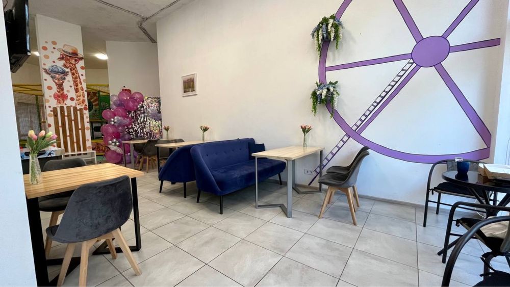 Меблі для кафе / кавʼярні