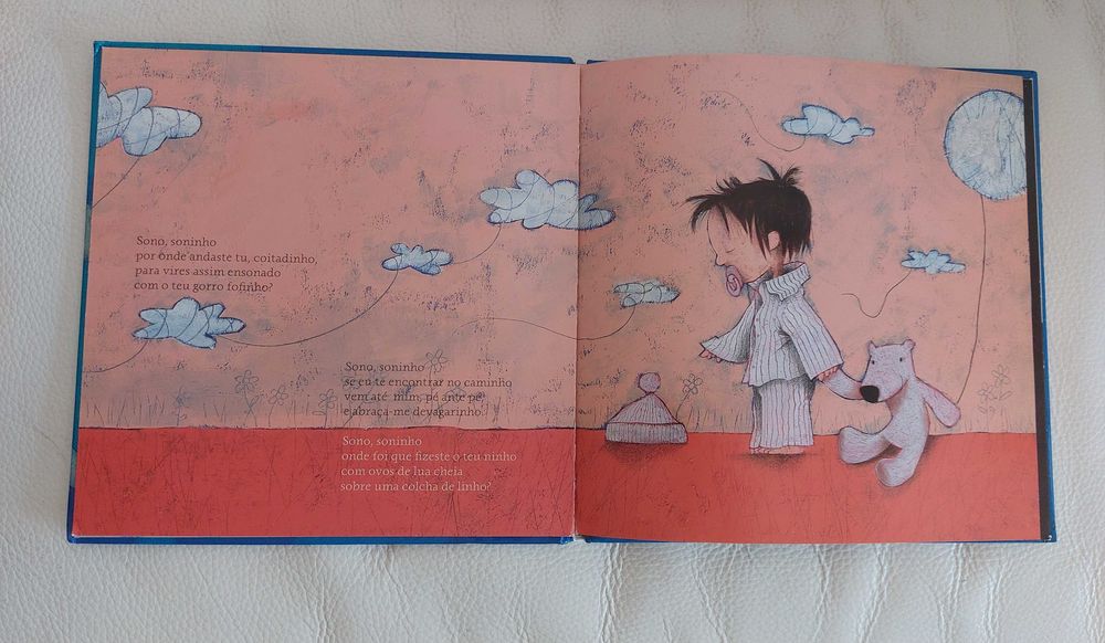 Livro "Sono soninho", de José Jorge Letria, da editora ambar