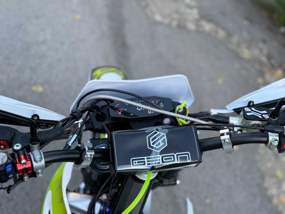 Мотоцикл Geon DAKAR GNC 300 YBS 21/18 МКПП 5