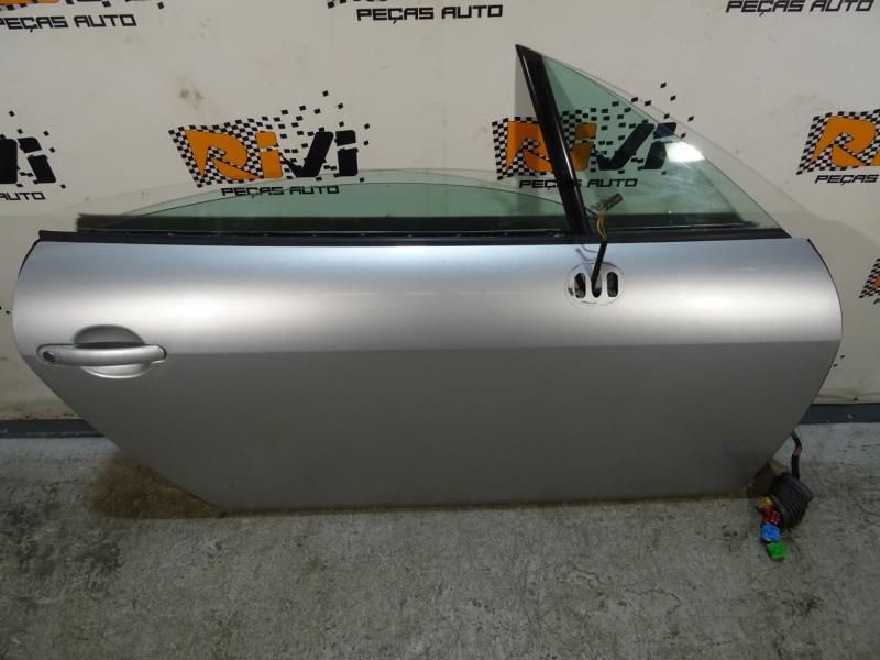 Porta frente direita AUDI TT (8N3)