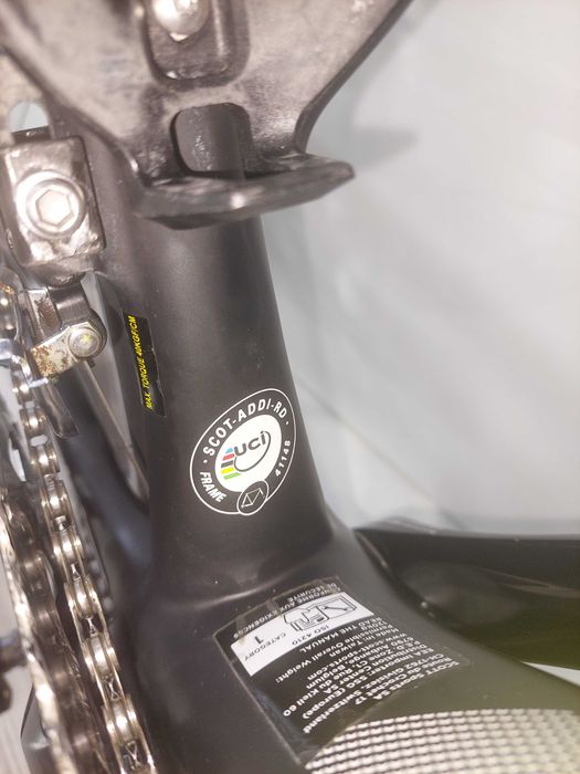 Bicicleta scott addict 10