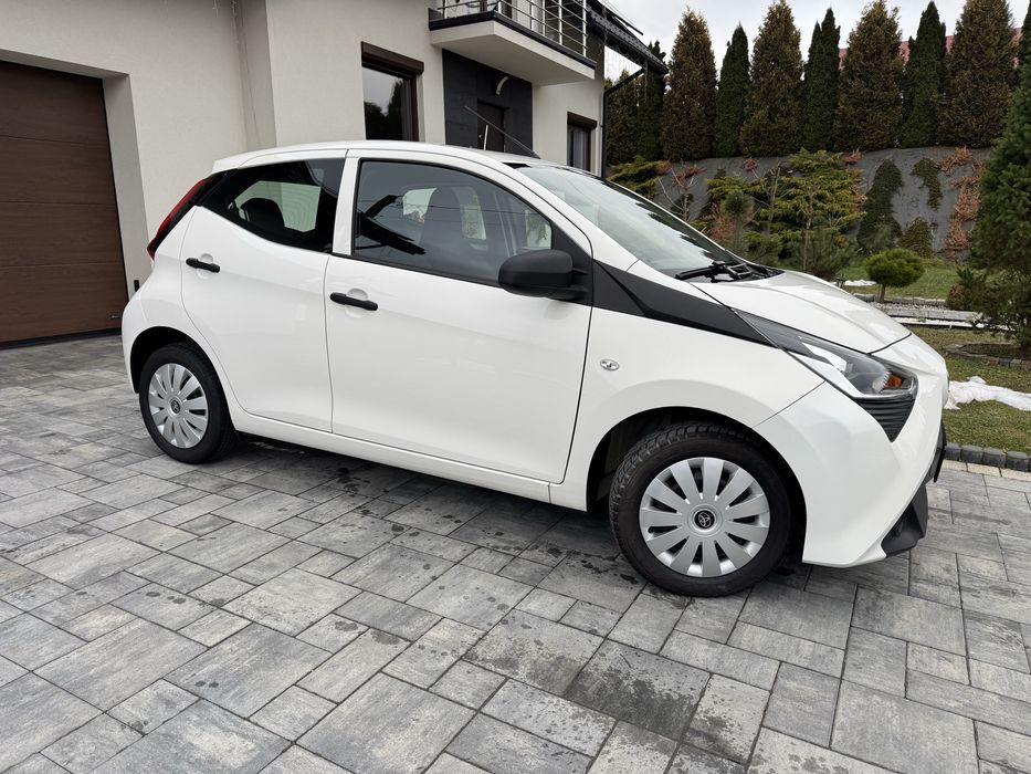 Toyota Aygo Lift 1.0 Benzyna /2019 R/5- Drzwi z Niemiec