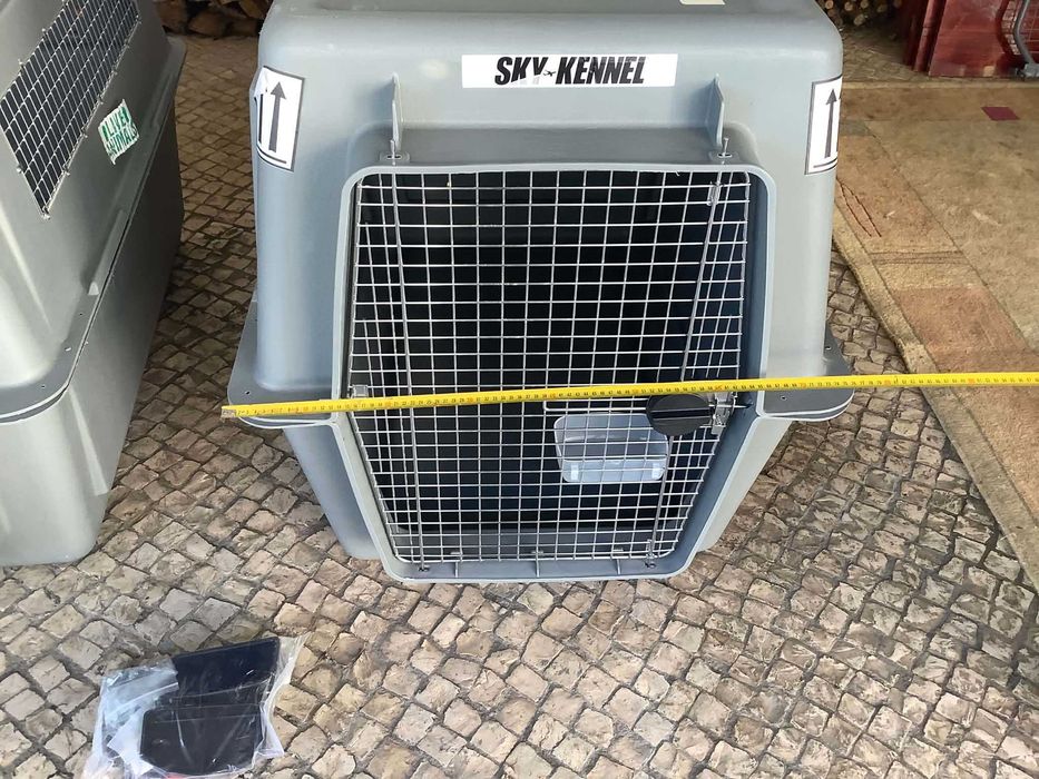 Caixa de Transporte Sky Kennel Grande – 81 × 62 × 61 cm