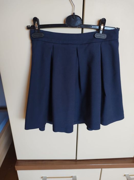 Spódnica spódniczka rozkloszowana stradivarius
