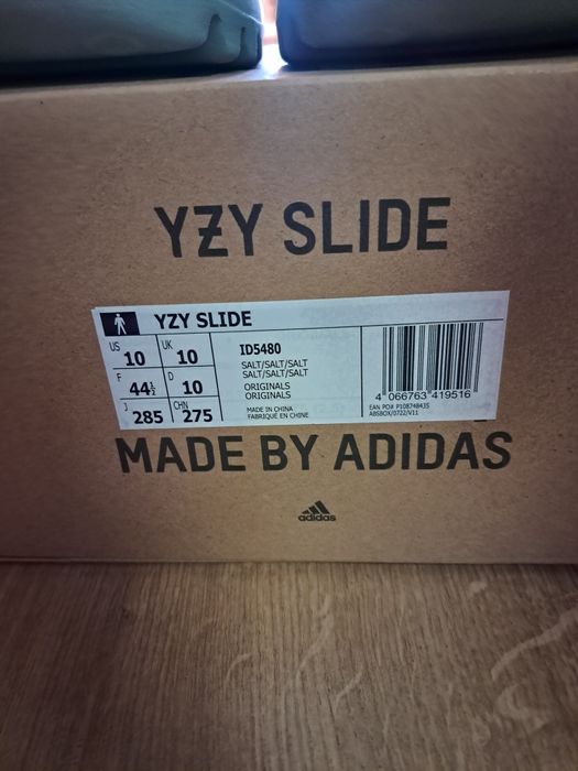 Yeezy Slide kolor Sea Salt  rozm. 44