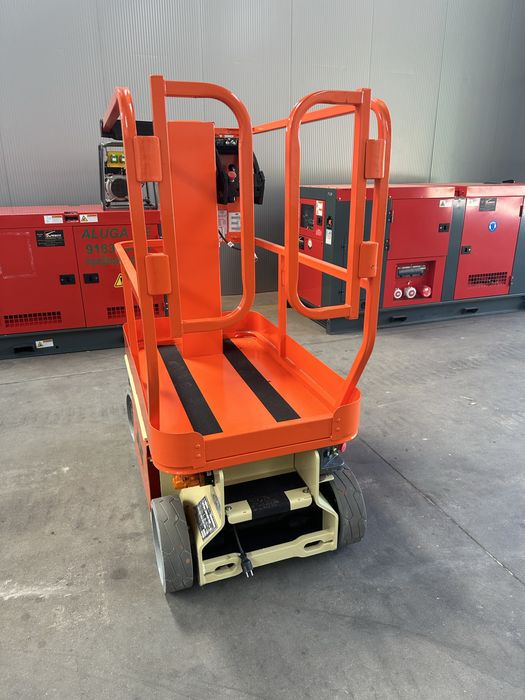 Plataforma elevatoria 6 metros altura trabalho